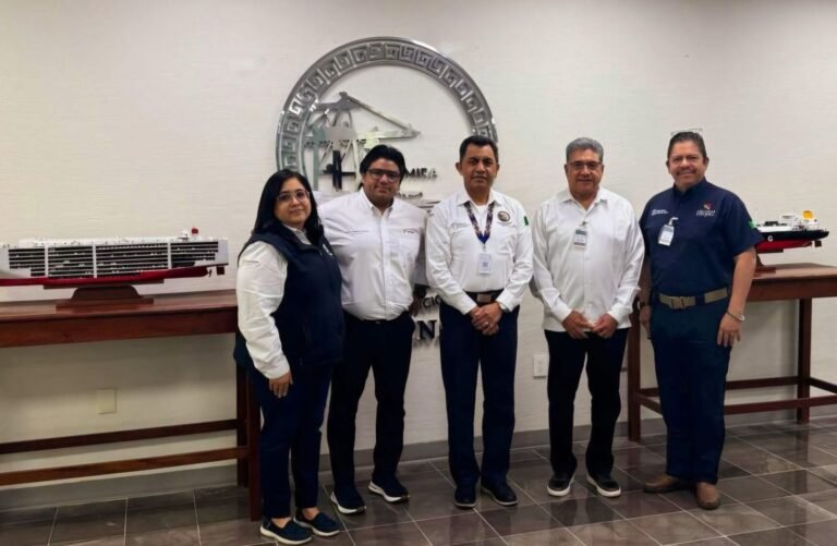 Fortalece Armando Martínez relación Puerto – Ciudad