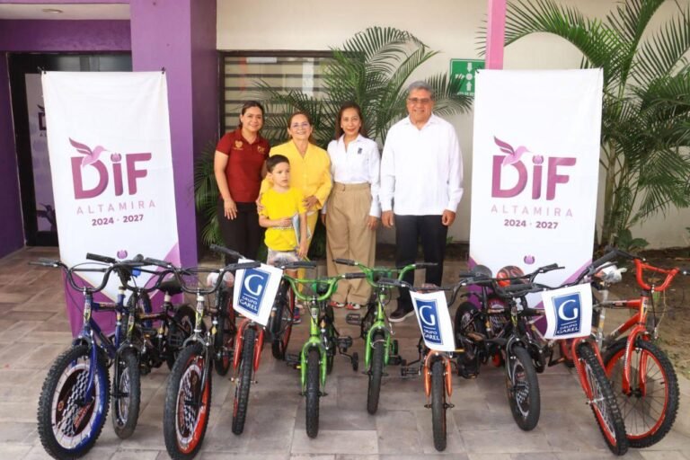 Sociedad y gobierno suman voluntades para celebrar a niñez altamirense