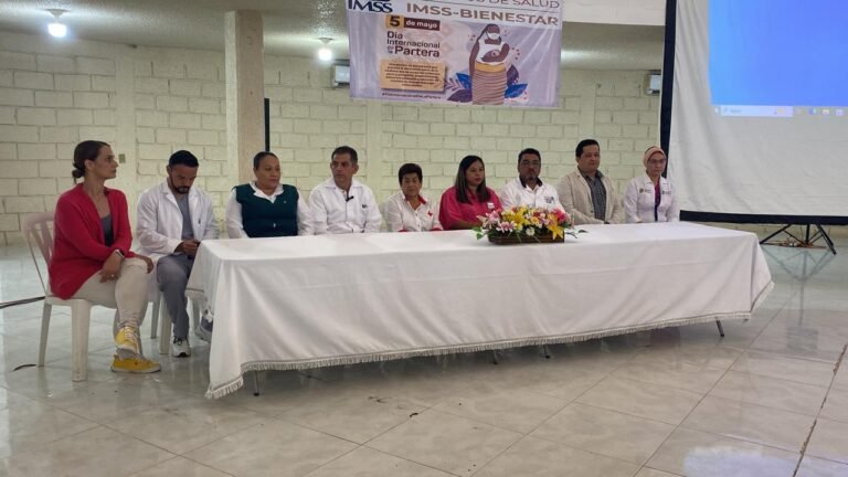 RECONOCEN LA IMPORTANTE LABOR DE LAS PARTERAS EN LA PREVENCIÓN