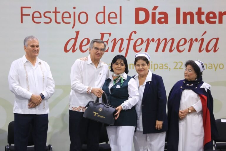 Celebra Américo Villarreal a cerca de 3 mil profesionales de la enfermería en Tamaulipas