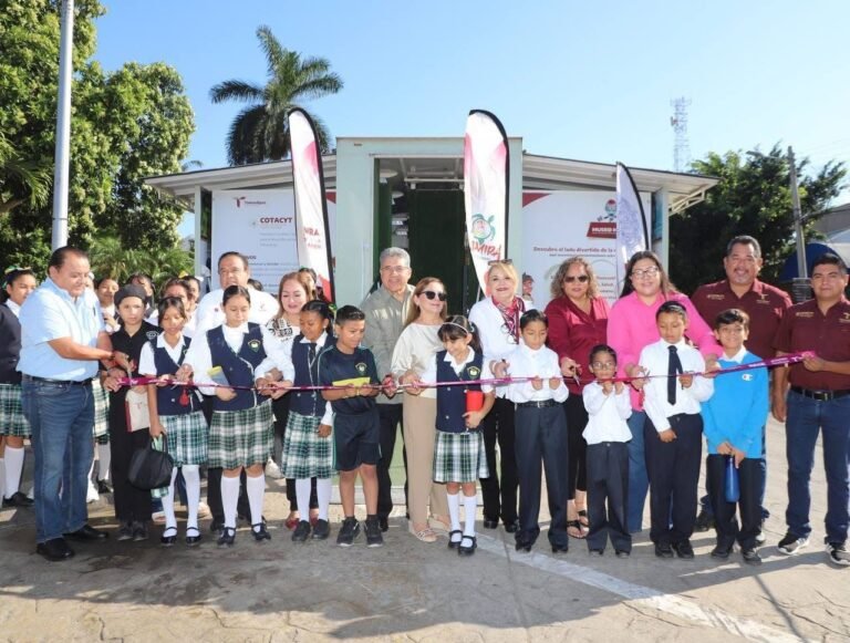 Inaugura Armando Martínez el Museo Móvil de Ciencia y Tecnología en Altamira