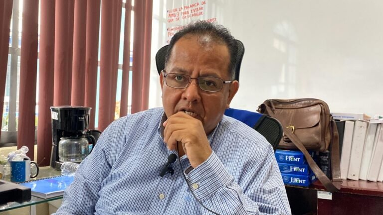 Llaman a mantener limpias las coladeras para evitar inundaciones