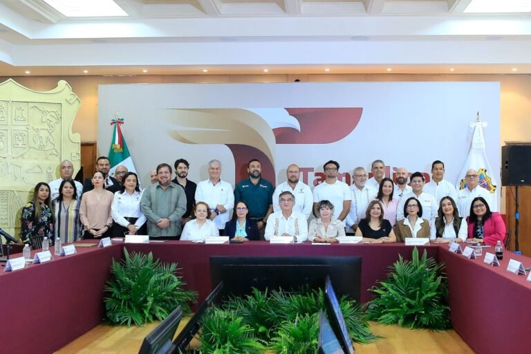 Impulsa Américo transparencia y combate a la corrupción