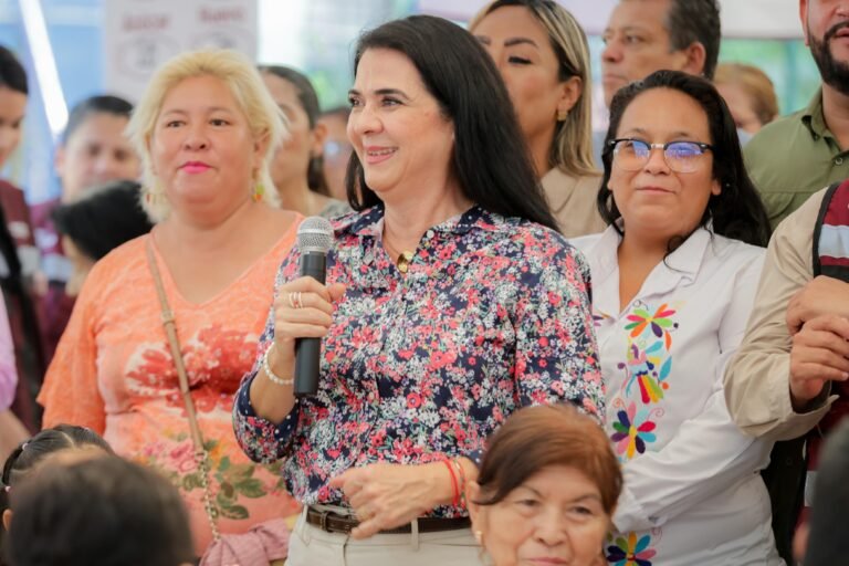 Mónica Villarreal brinda respaldo a las familias con la «Jornada de Bienestar de Regreso a Clases»