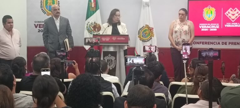 Rocío Nahle confirma aumento salarial a policías y tránsitos de Veracruz