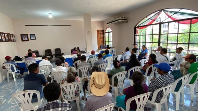 Capacitan a Comisariados Comunales y Ejidales en Tantoyuca