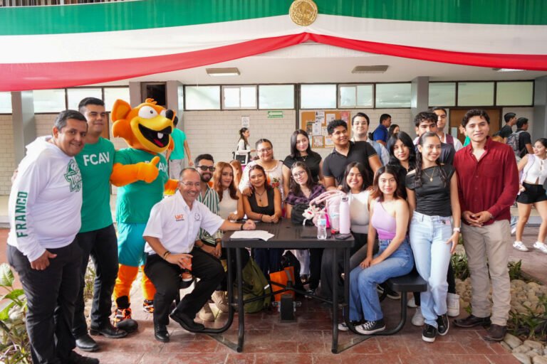 Lanzan el programa “UAT en Vivo” en el Centro Universitario Victoria