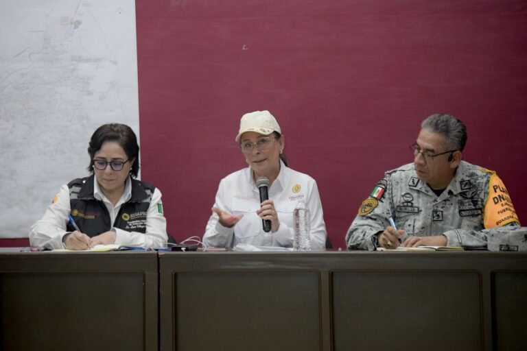 Suman esfuerzos Federación y Estado para acelerar la recuperación en Poza Rica y Álamo