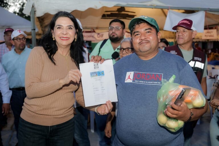 Encabeza Mónica Villarreal nueva Jornada de Bienestar en la colonia Tolteca