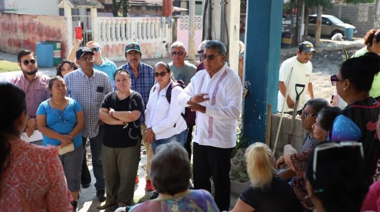 Respuesta inmediata del alcalde Armando Martínez a vecinos de Las Grullas