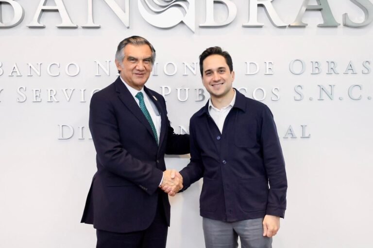 Gestiona Américo recursos con Banobras para proyectos estratégicos de infraestructura en Tamaulipas