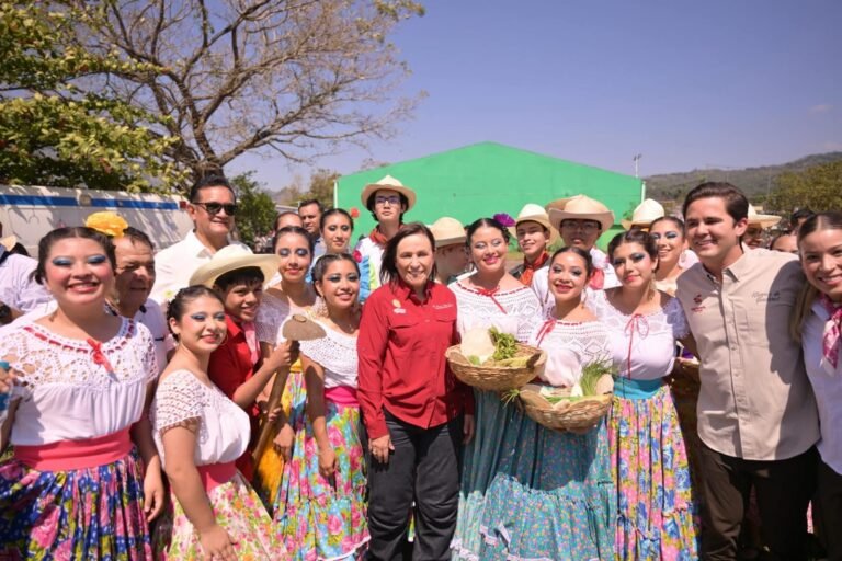 Apoyo a la Palabra no es crédito, es respaldo directo para crecer: Rocío Nahle García