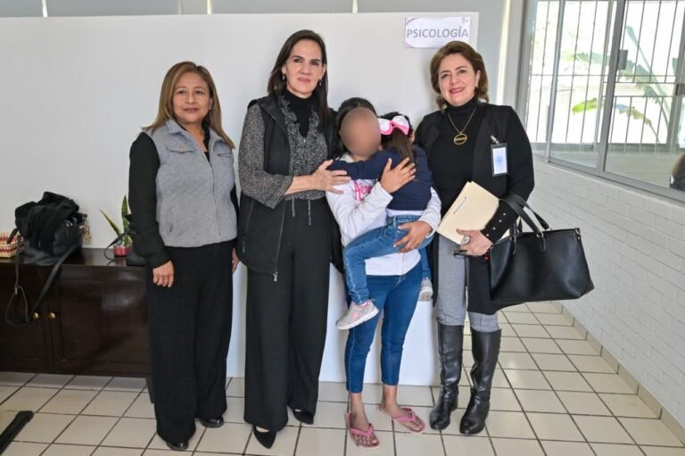 Reintegra DIF Tampico a menor con su familia; priorizan entornos seguros para la niñez
