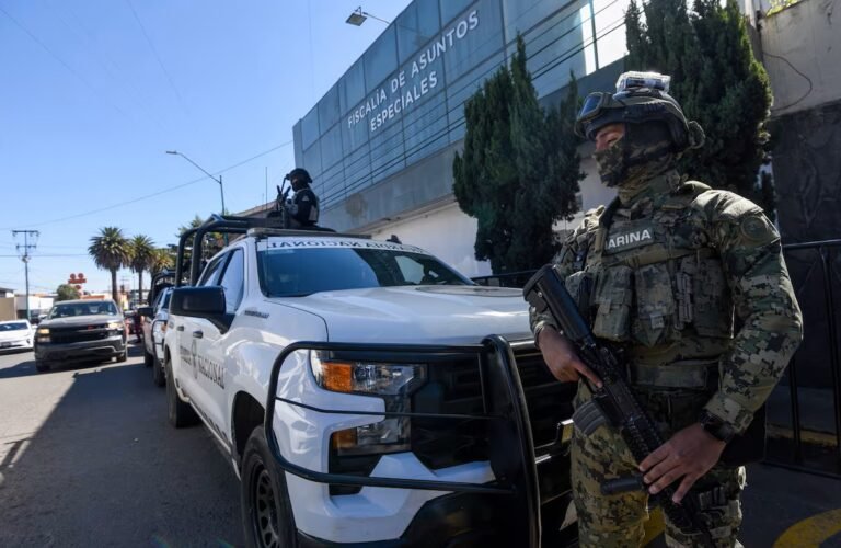 Gobiernos municipales en la mira de la Operación Enjambre