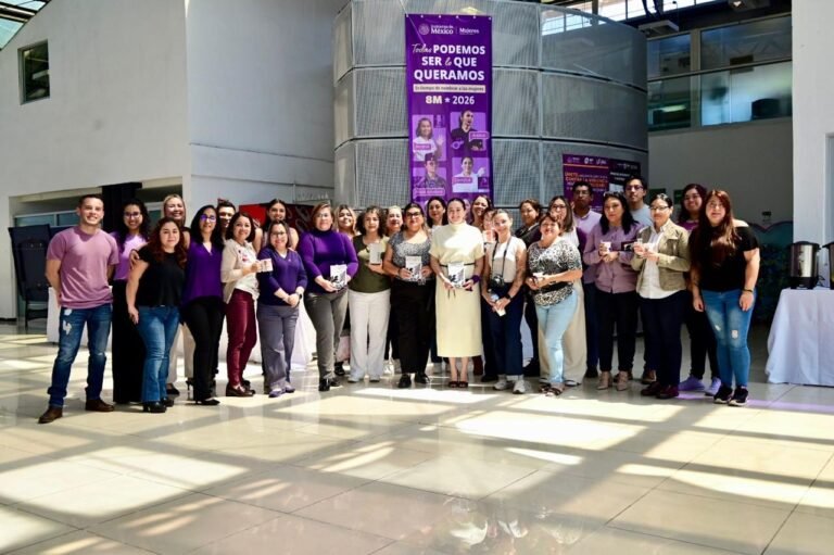 DIF reconoce y visibiliza a las mujeres en la historia y la vida pública