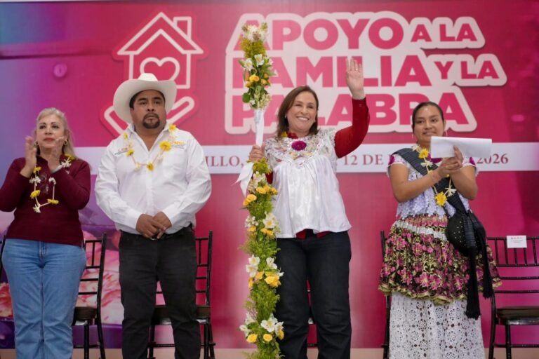 Empeñé mi palabra y aquí estamos: Rocío Nahle entrega recursos directos para emprendedores