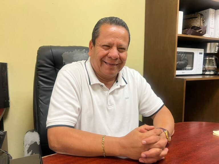 RESPALDAN OBREROS REDUCCIÓN DE JORNADA LABORAL A 40 HORAS.