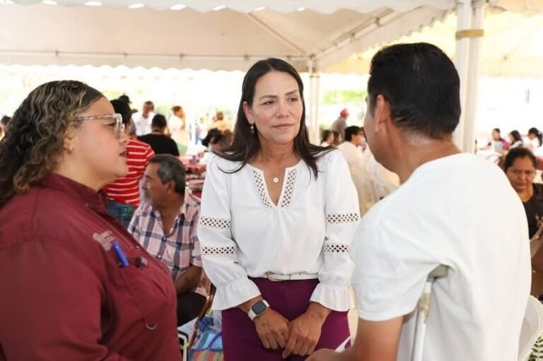 Traslada Blanca Guzmán beneficios a Estación Colonia