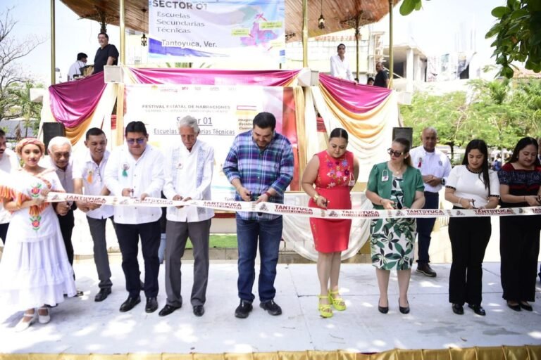Fomentan cultura y tecnología en encuentro de secundarias técnicas en Tantoyuca
