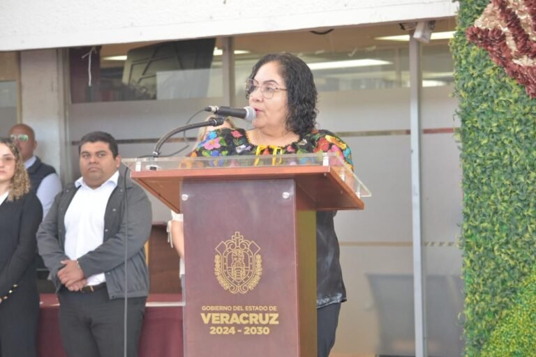 Exhorta SEV a respetar el calendario oficial y horarios laborales