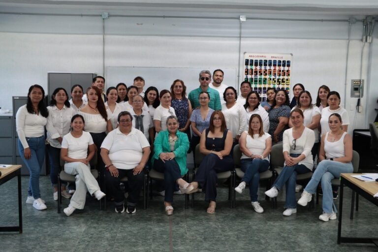 Docentes de Telesecundaria fortalecen estrategias para la inclusión de estudiantes con discapacidad visual