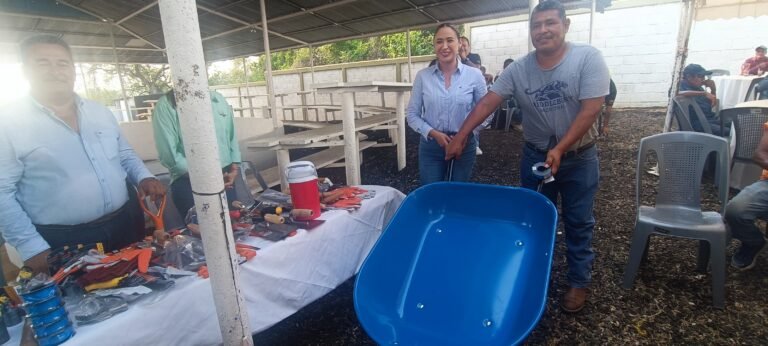 Vamos a dejarnos de chingaderas y ponernos a trabajar por Ozuluama”: Jorge Luis del Ángel