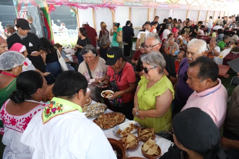 Cocina tradicional veracruzana conquista la Ruta Gastronómica de Yolpaki