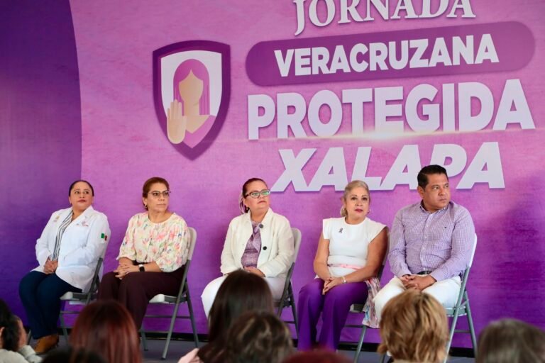 Gobierno llega a las colonias con servicios de protección y justicia para las mujeres