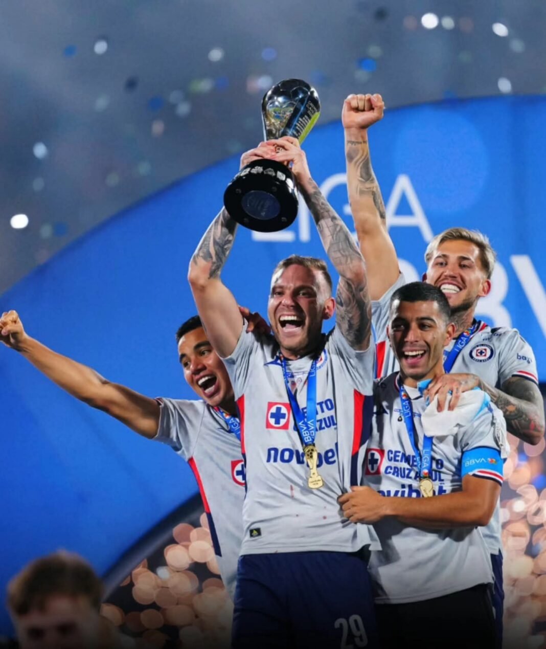 ¡Cruz Azul campeón del Clausura 2026 y levanta su décima estrella!