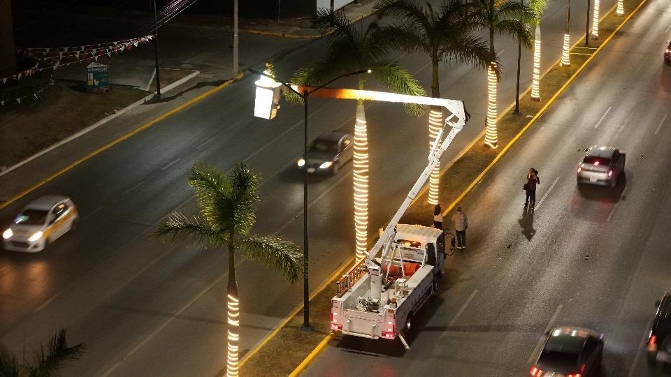 Mónica Villarreal lleva iluminación y seguridad a Tampico con más de 4,760 luminarias instaladas