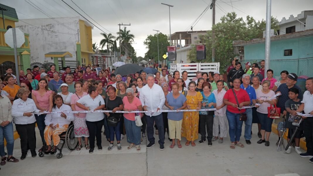 Entrega Armando Martínez pavimentación de vialidades en Monte Alto