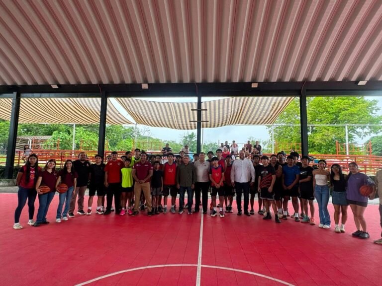Promueve Armando Martínez el deporte entre la juventud altamirense