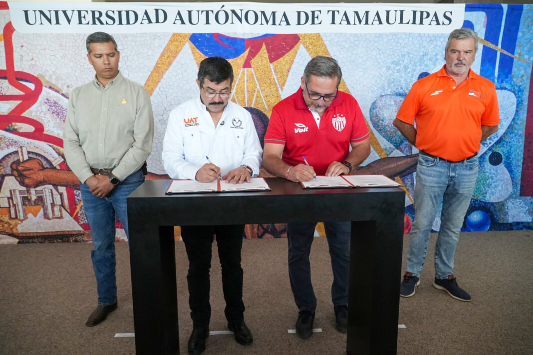 Firma la UAT alianza deportiva entre Correcaminos y el Club Necaxa de la Liga MX