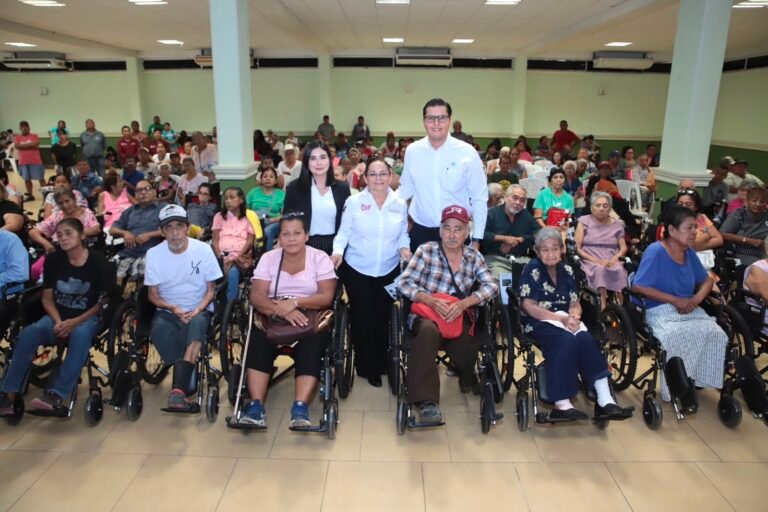 Beneficia Rossy Luque a comunidad vulnerable