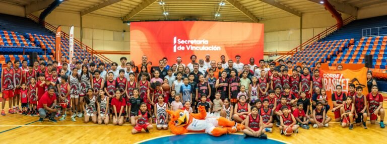 Rector Dámaso Anaya encabeza presentación oficial del Corre Basket UAT para la  temporada 2026 de la LNBP