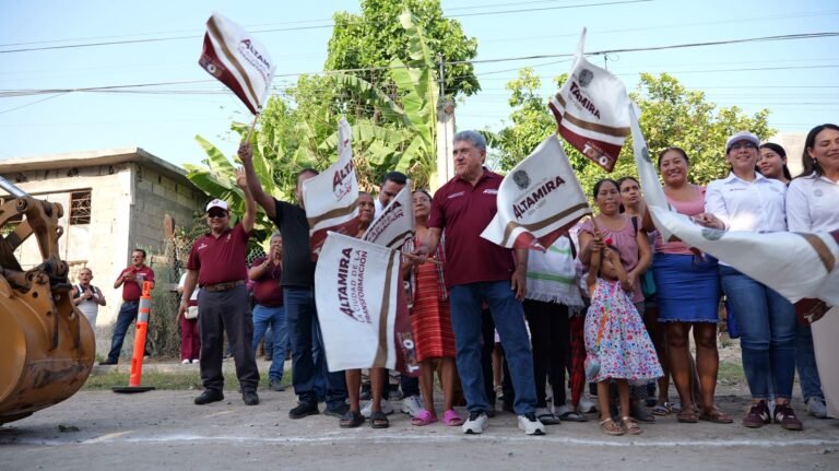 Impulsa Armando Martínez la transformación de Nuevo Madero con más obras de drenaje sanitario