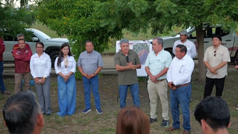 Mejora Armando Martínez condiciones de vida en la zona rural