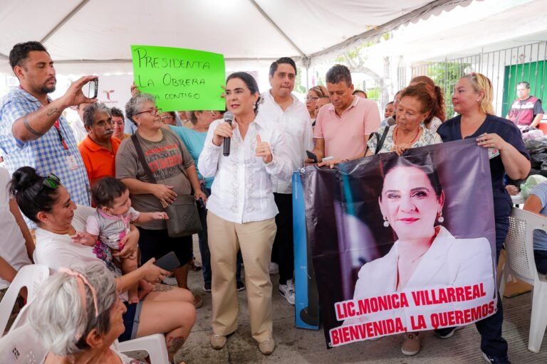 Encabeza Mónica Villarreal Jornada de Bienestar con atención directa a vecinos  de la colonia Obrera
