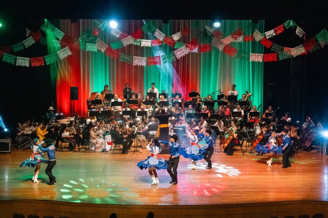 La Orquesta Sinfónica de la UAT celebra 50 años de excelencia cultural con el concierto MexiUATísimo