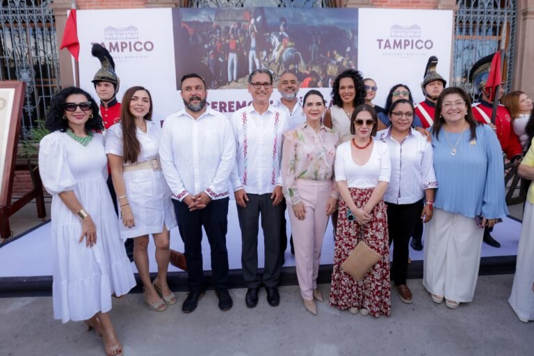 Encabeza Mónica Villarreal ceremonia por el 197 aniversario de la Victoria de Tampico