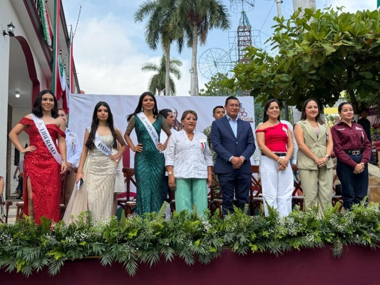 Tantoyuca celebra la Independencia con desfile cívico