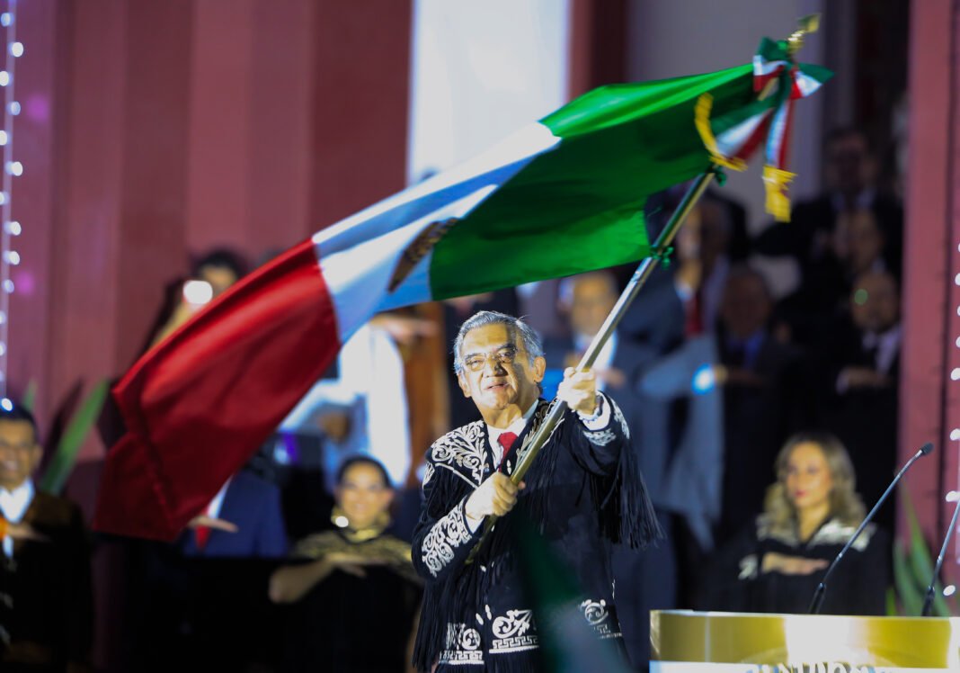 Encabeza Américo tradicional Grito de Independencia desde la capital tamaulipeca 207