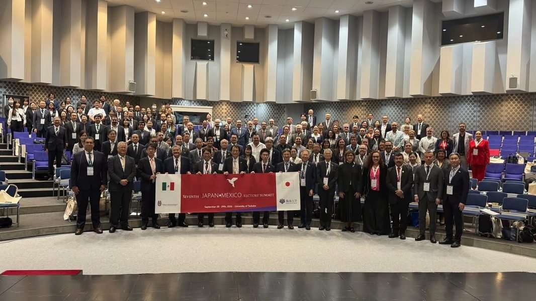Fortalece Dámaso Anaya proyección global de la UAT en la Cumbre de Rectores en Japón