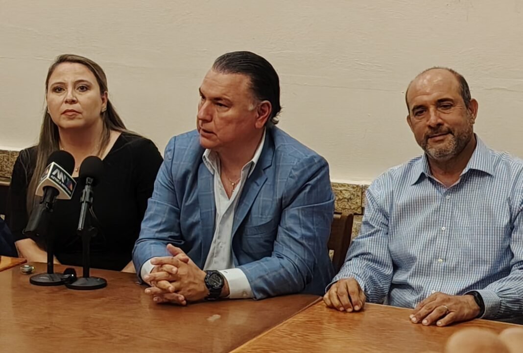 PAN descarta privilegios y condiciona alianzas al escenario electoral