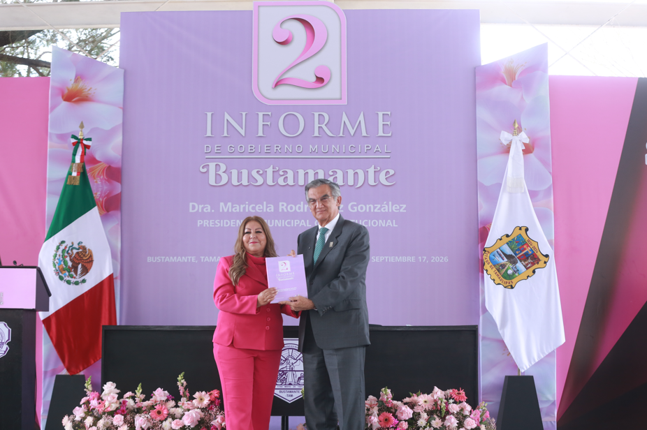 En Bustamante, Américo refrenda el respaldo de su gobierno; se prioriza agua, electrificación y vivienda