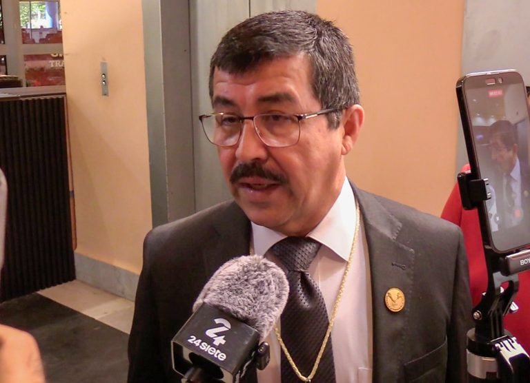 Articulación con Gobierno del Estado beneficia la formación universitaria y el desarrollo científico: rector de la UAT