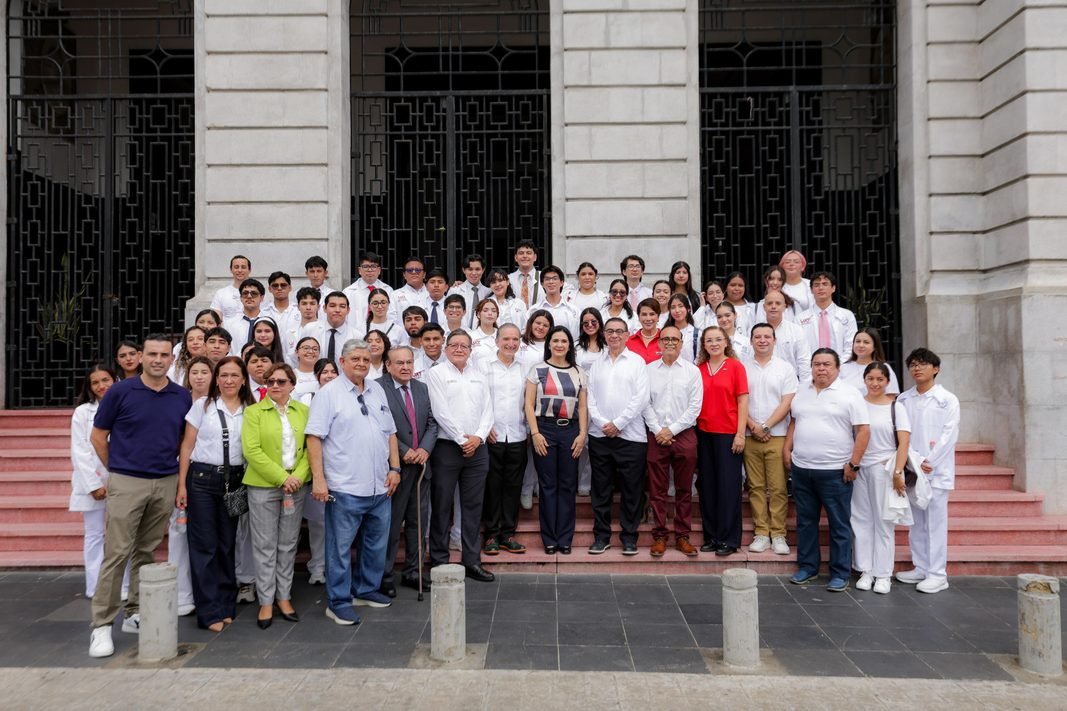 Monica Villarreal, realiza en Tampico jornada médica por el Día Mundial contra la Trombosis