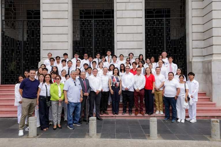 Monica Villarreal, realiza en Tampico jornada médica por el Día Mundial contra la Trombosis