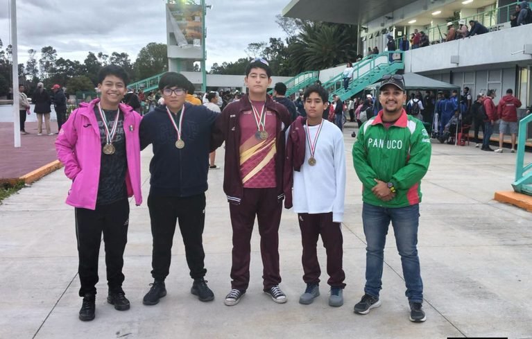 ¡PÁNUCO BRILLA A NIVEL NACIONAL! CLUB DE CANOTAJE CONQUISTA 4 MEDALLAS